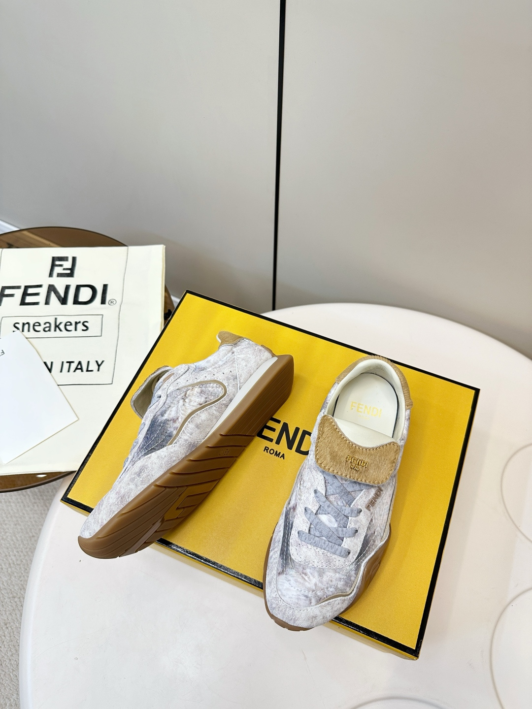 Fendi Male Sneakers Lightweight S
