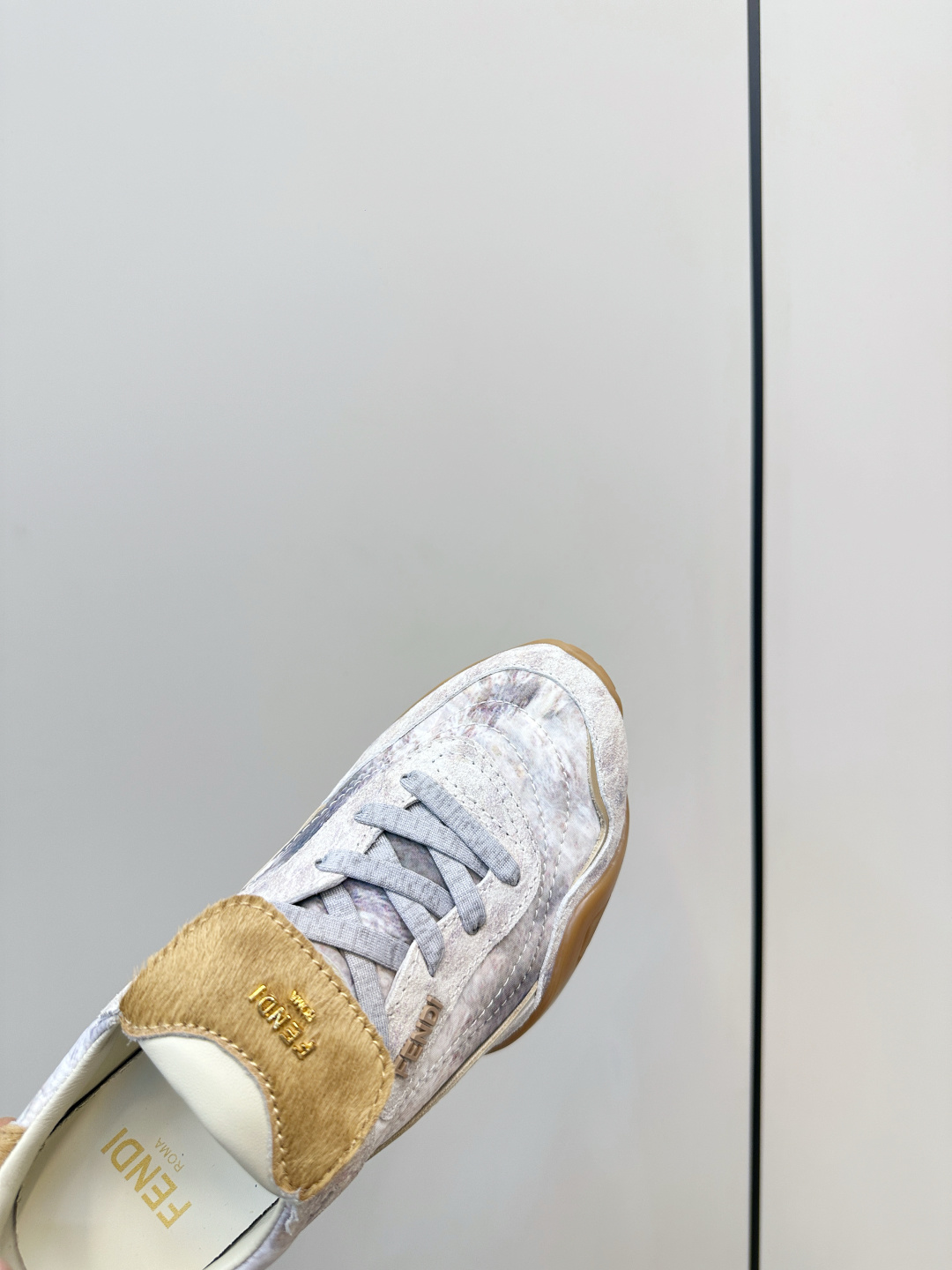 Fendi Male Sneakers Lightweight S