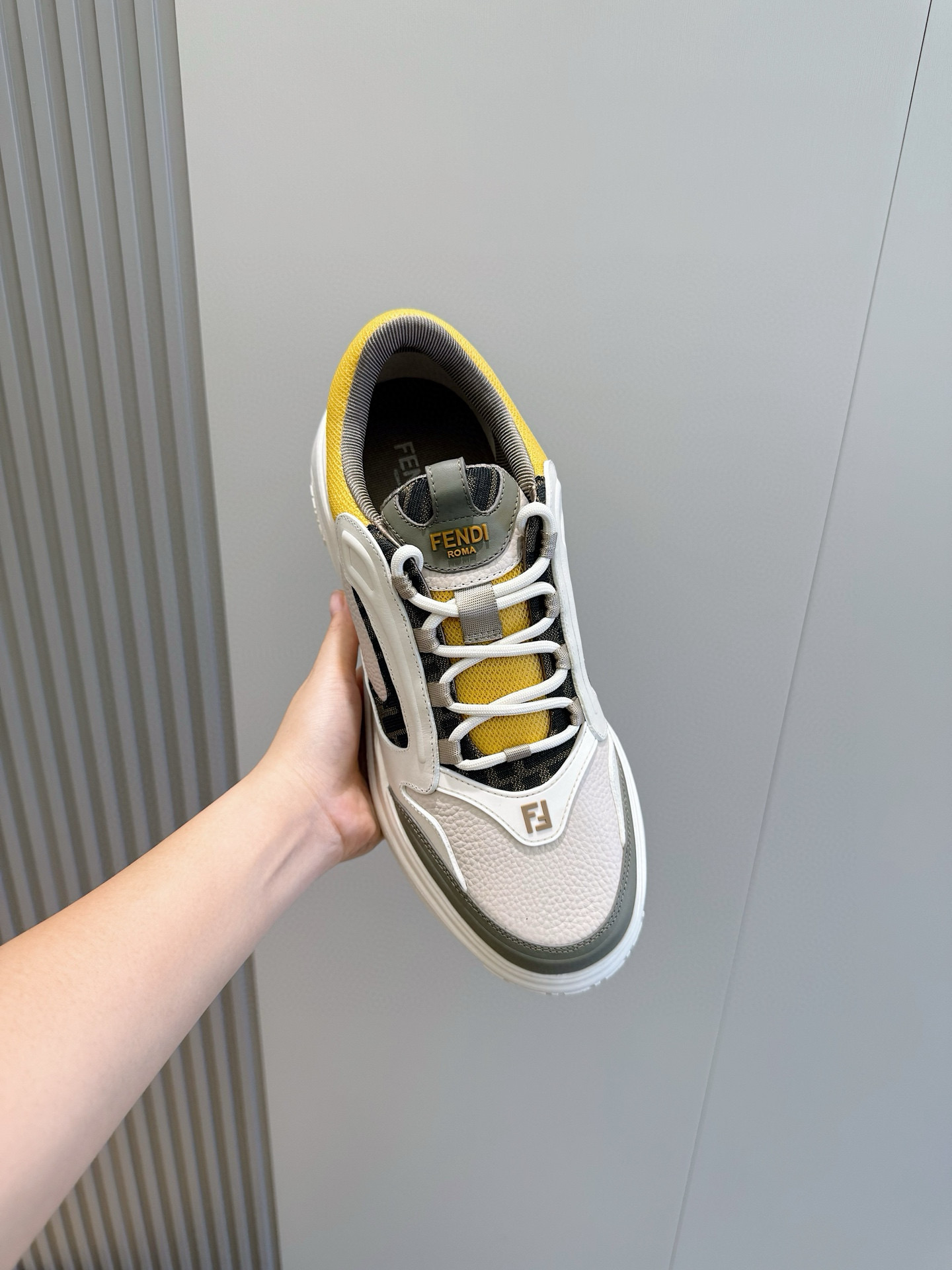 Fendi Sneakers White M-s