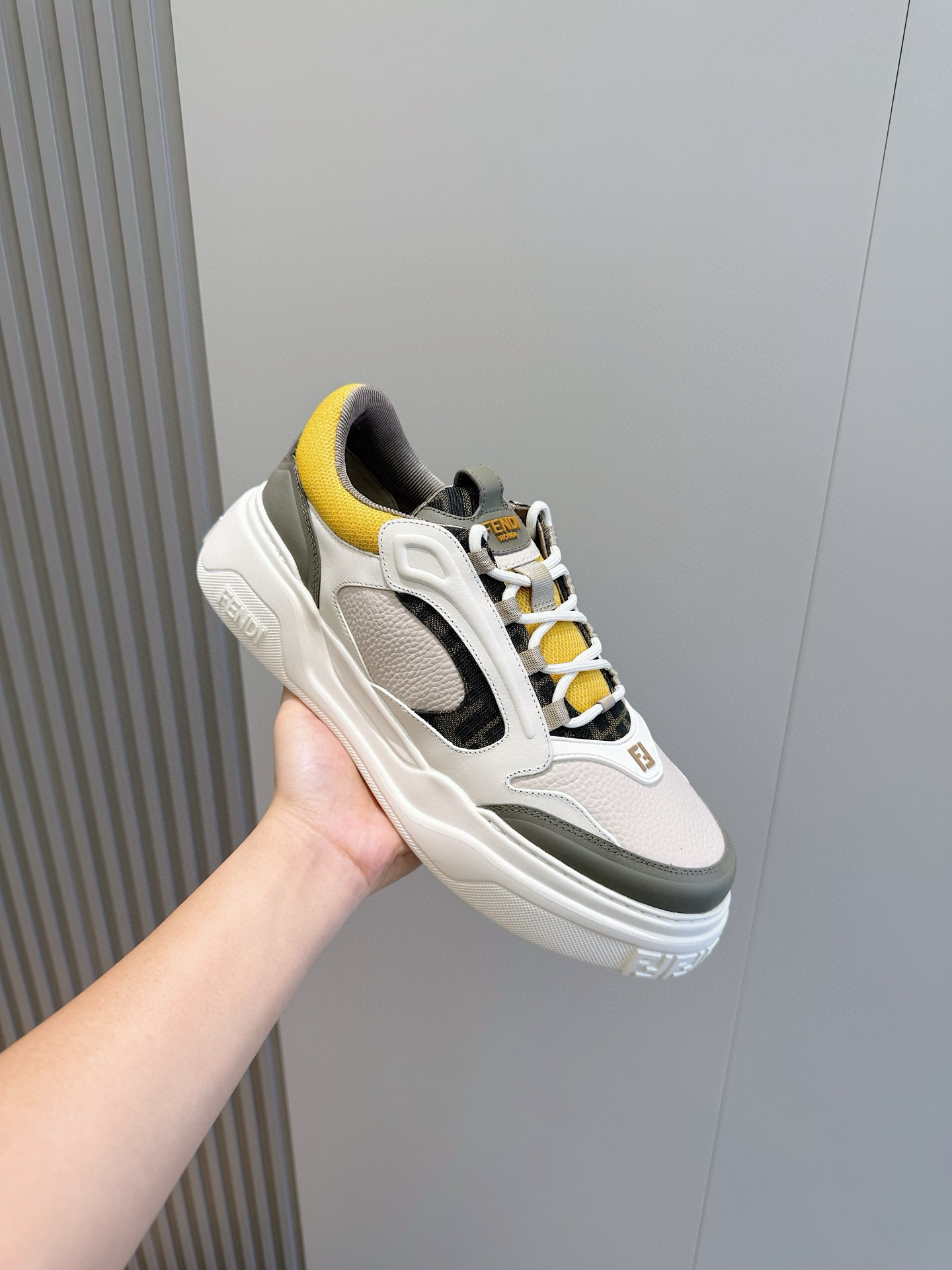 Fendi Sneakers White M-s