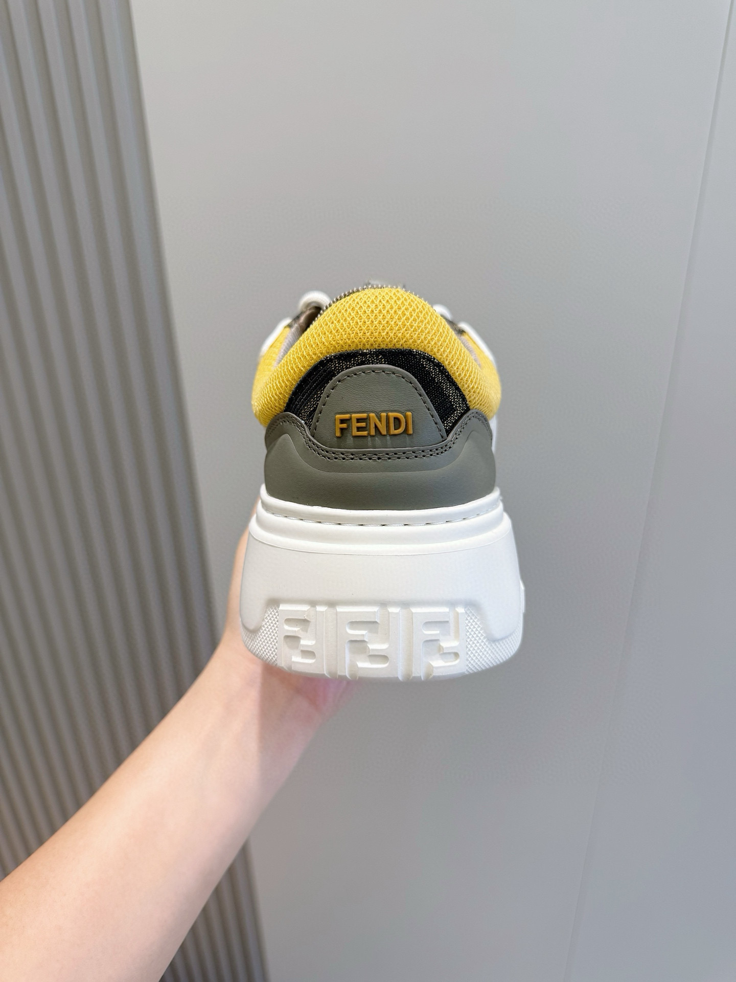 Fendi Sneakers White M-s