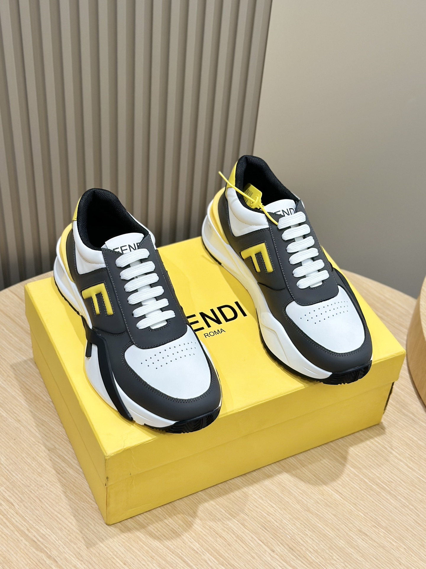 Fendi Male Sneakers Breathable M-l-s