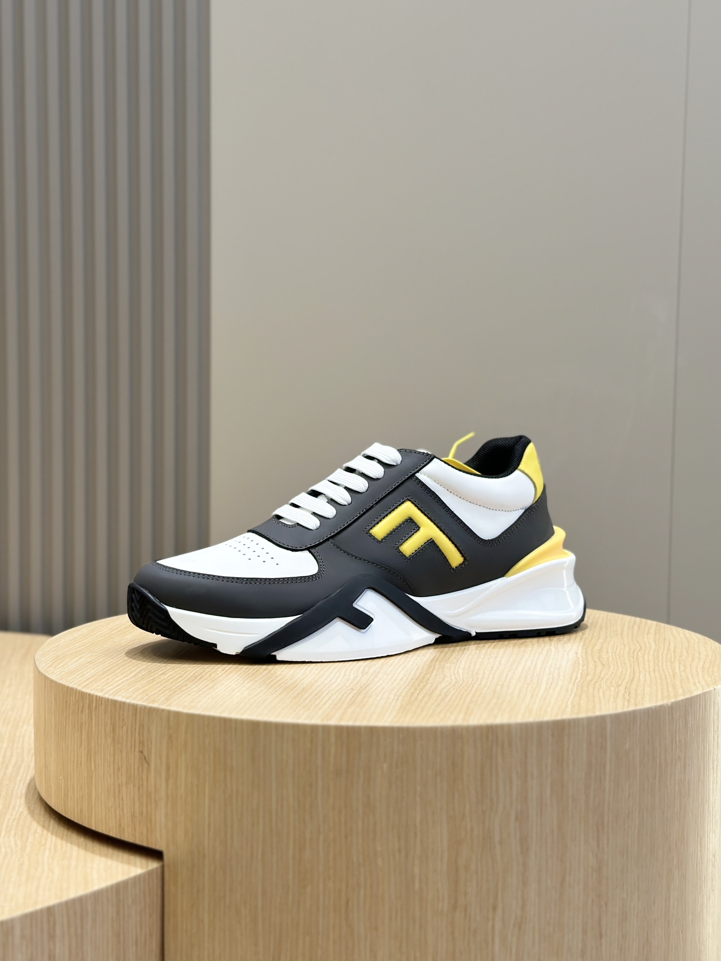 Fendi Male Sneakers Breathable M-l-s