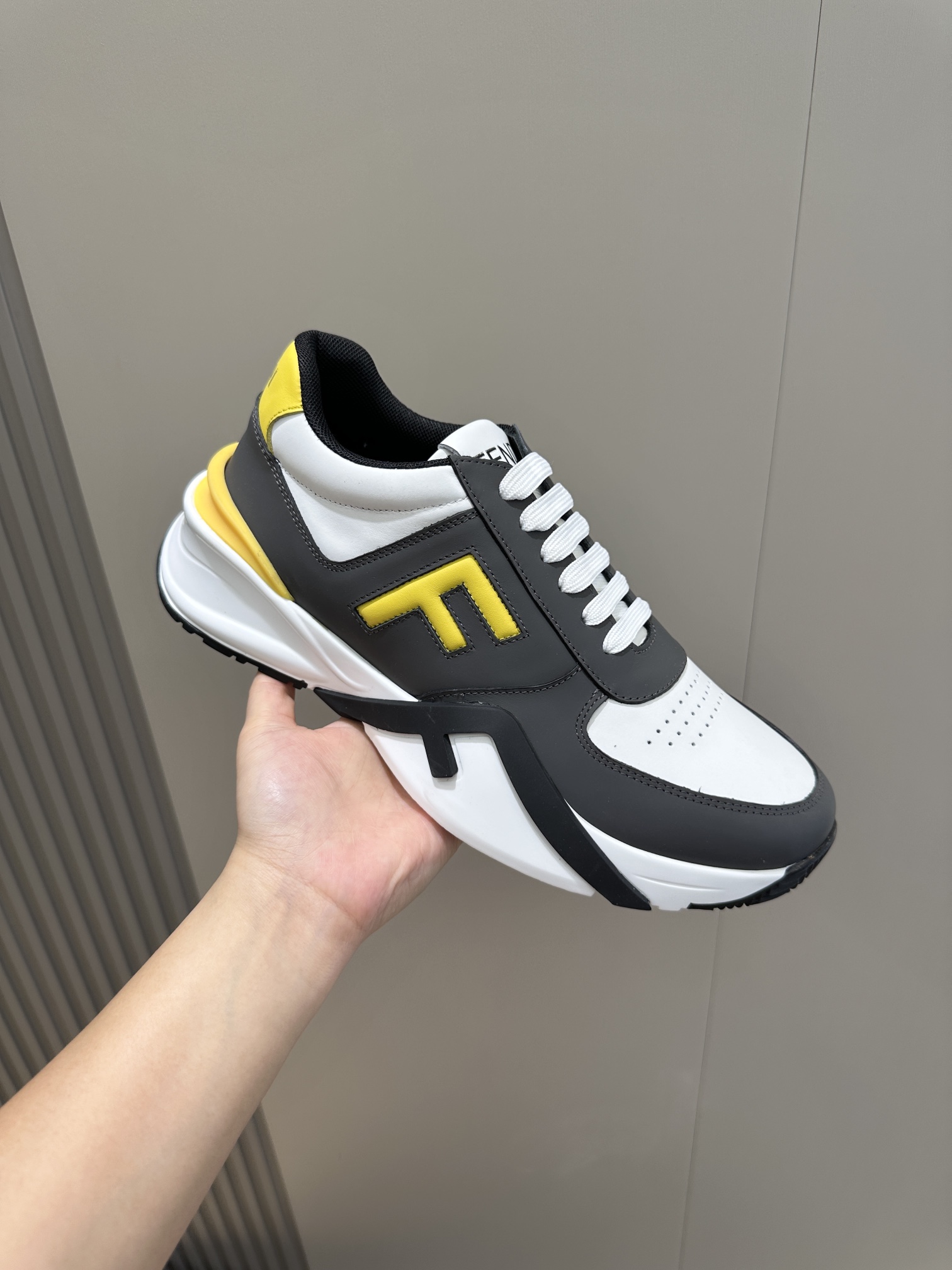Fendi Male Sneakers Breathable M-l-s