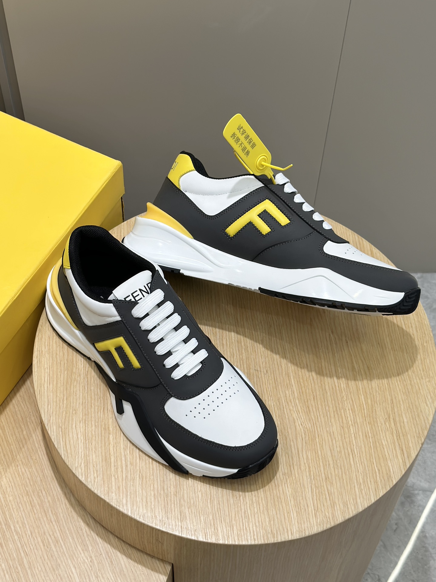 Fendi Male Sneakers Breathable M-l-s