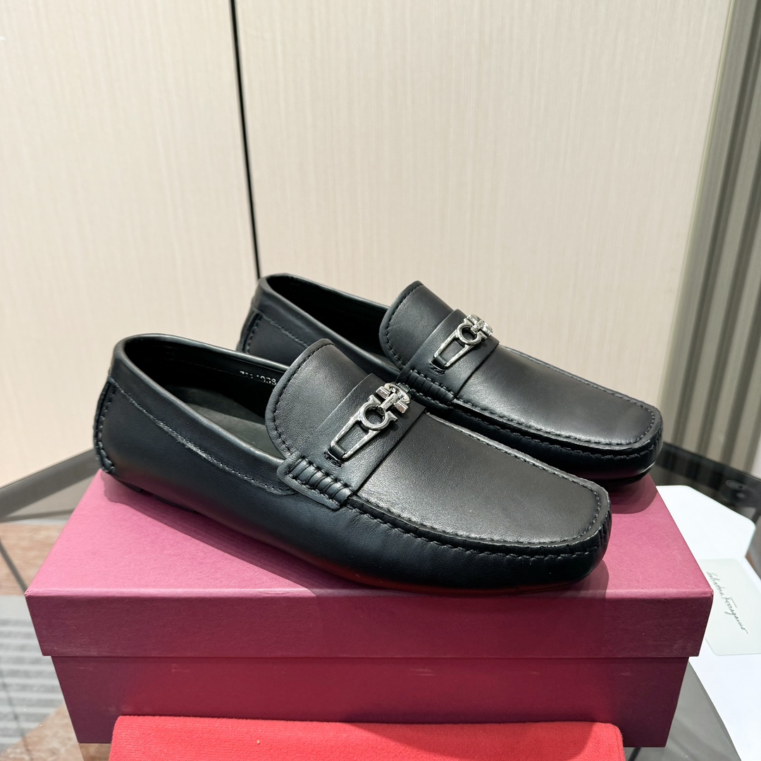 Ferragamo Basic Shoes M