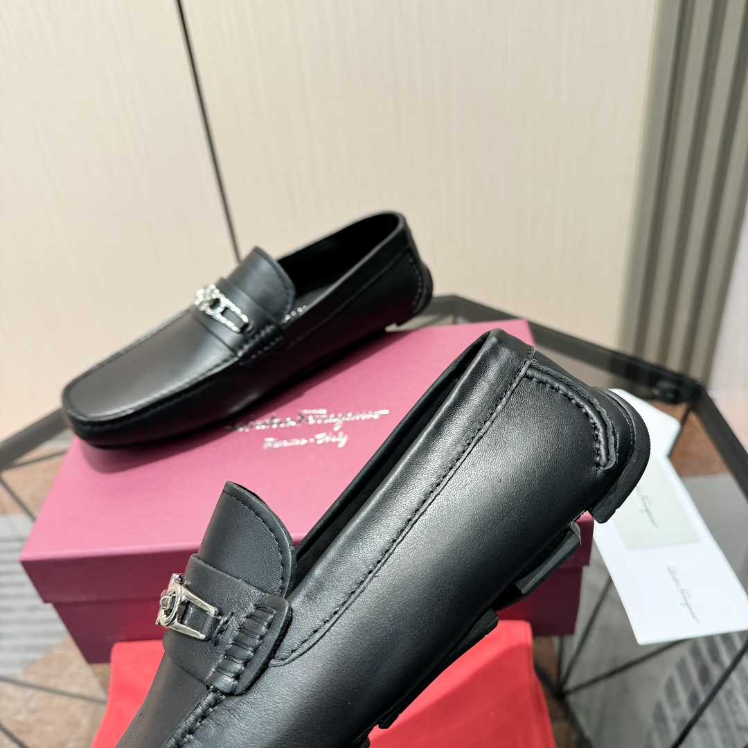 Ferragamo Basic Shoes M