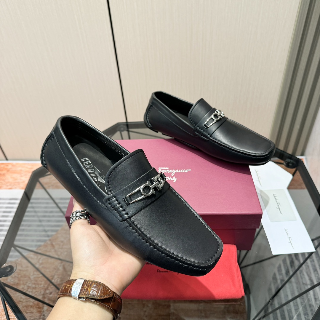 Ferragamo Basic Shoes M