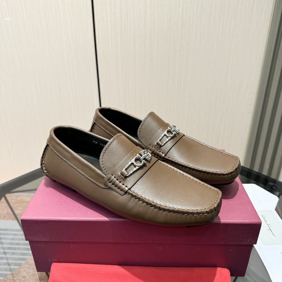 Ferragamo Basic Shoes M