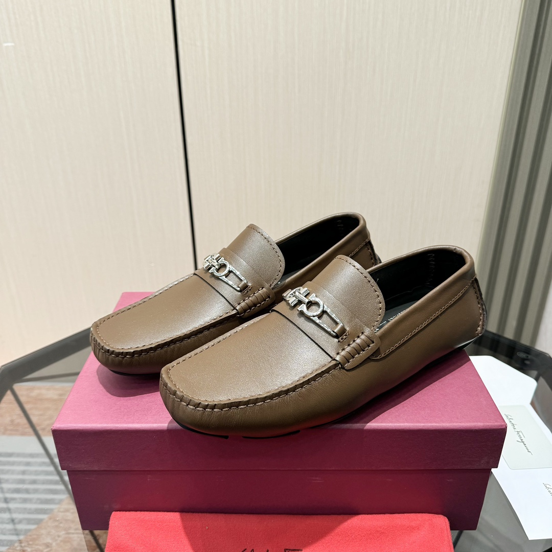 Ferragamo Basic Shoes M