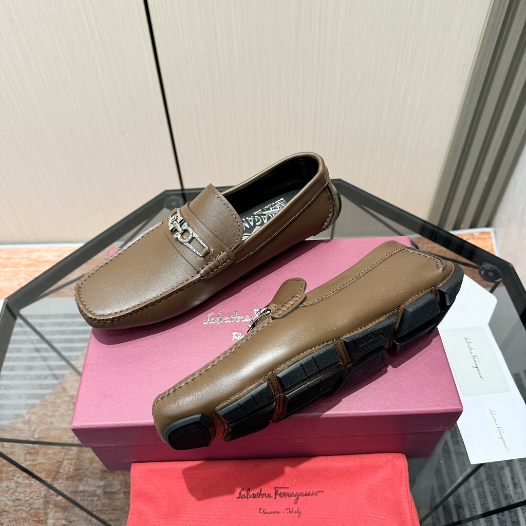 Ferragamo Basic Shoes M