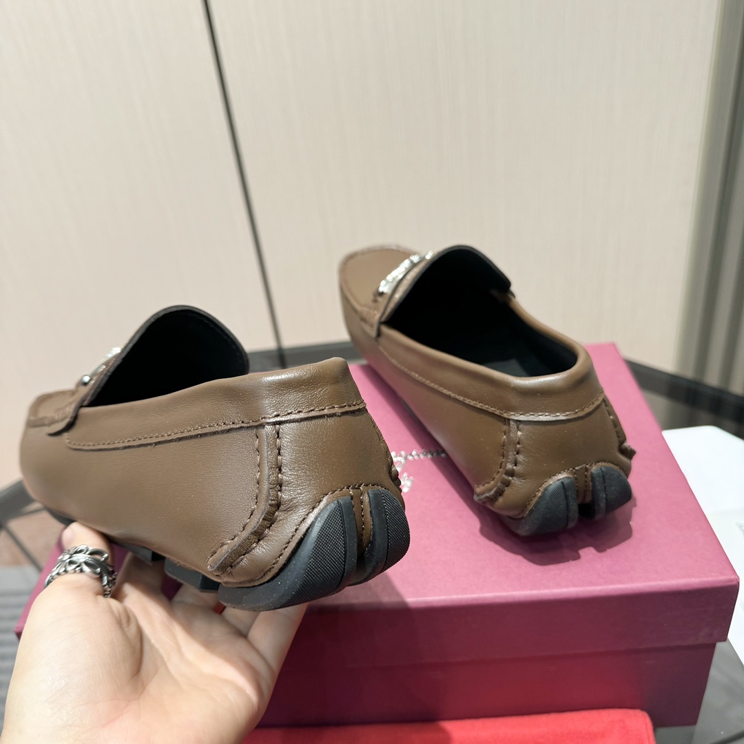 Ferragamo Basic Shoes M