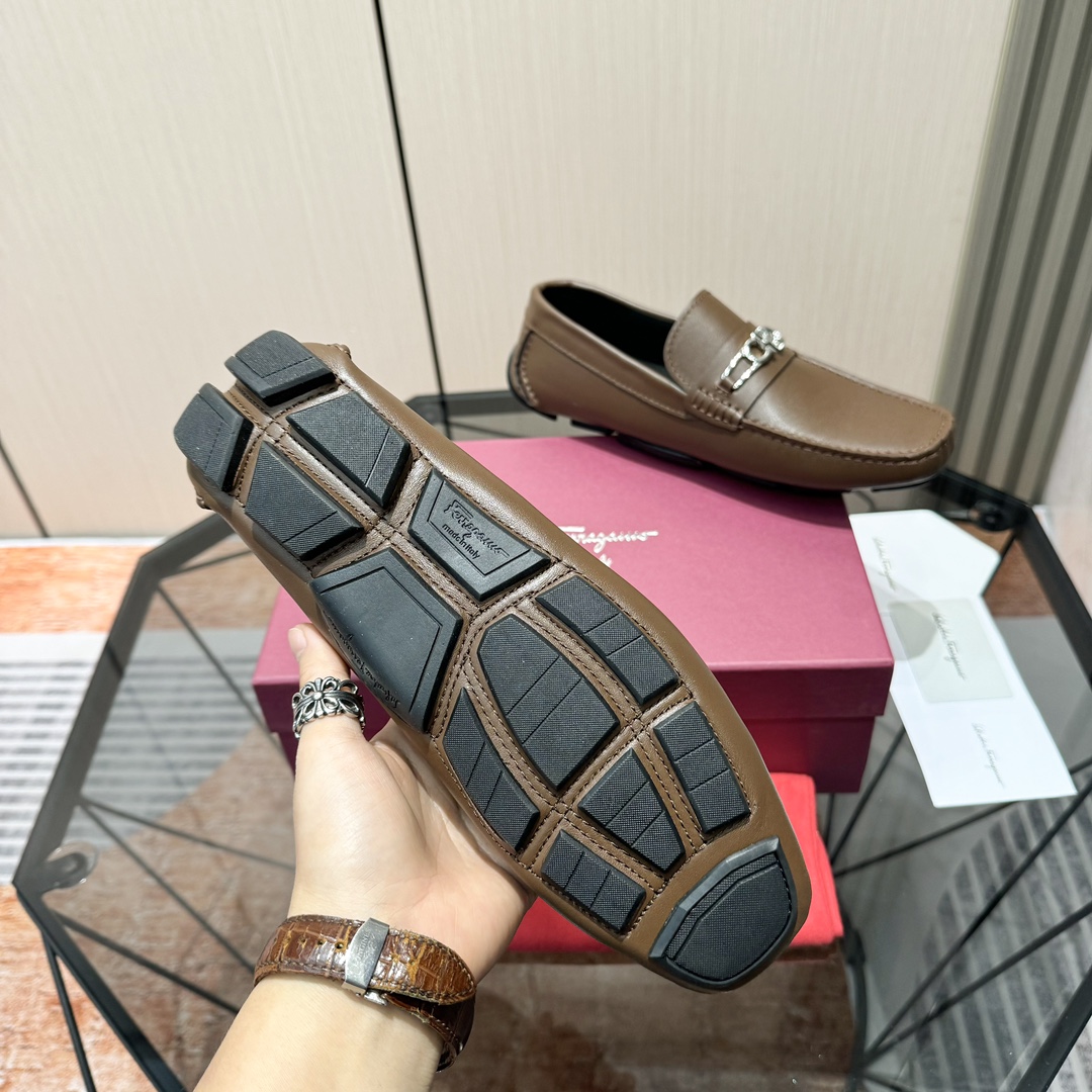 Ferragamo Basic Shoes M