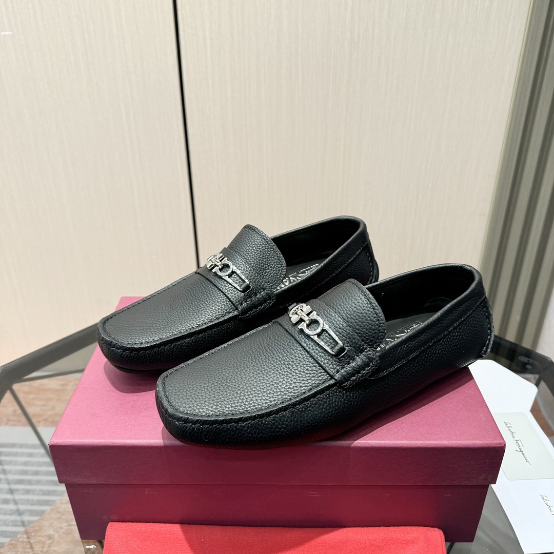 Ferragamo Basic Shoes M