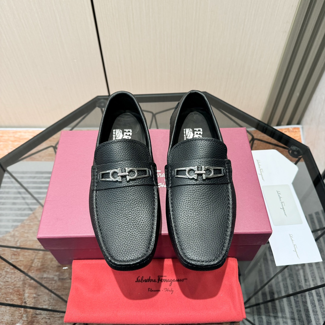 Ferragamo Basic Shoes M