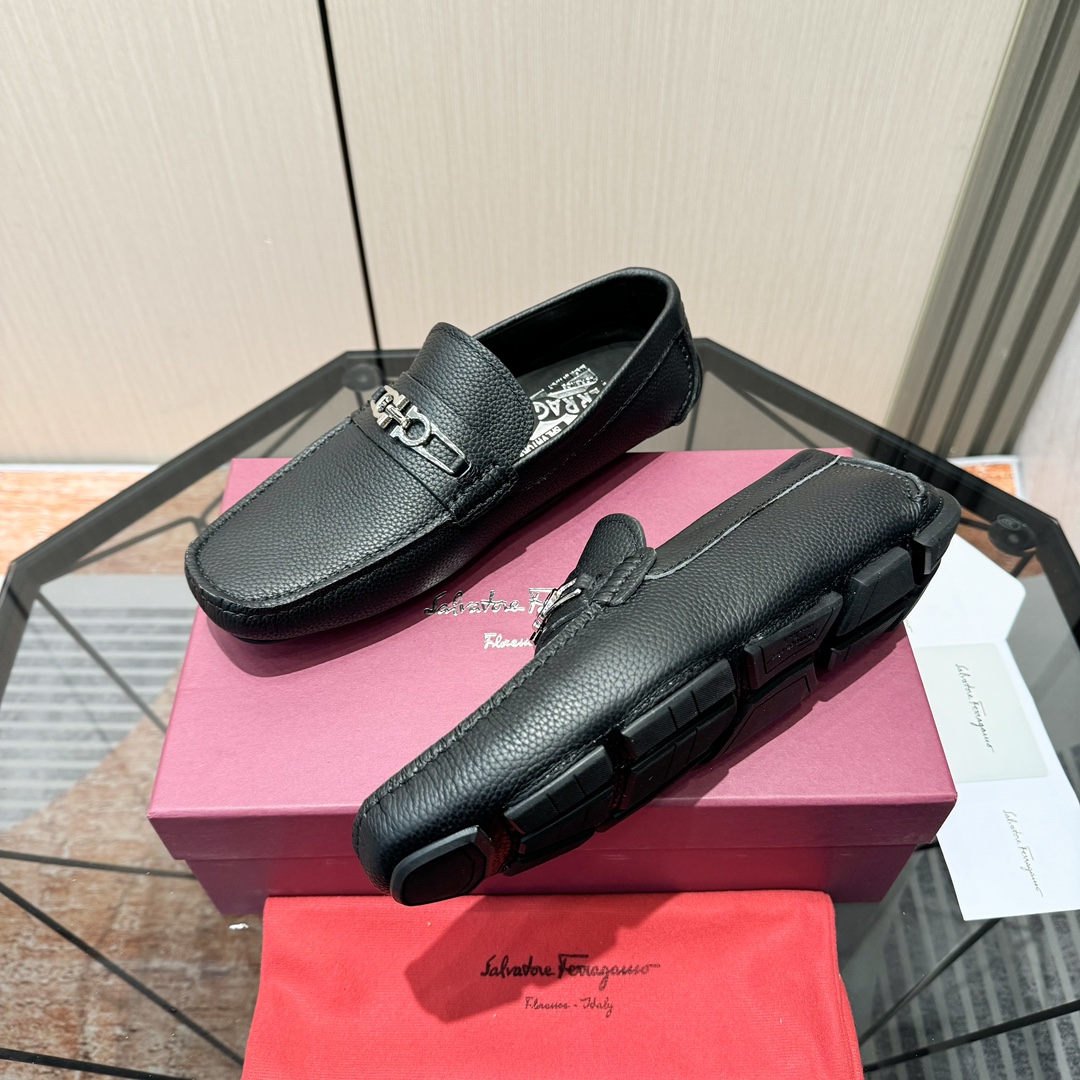 Ferragamo Basic Shoes M