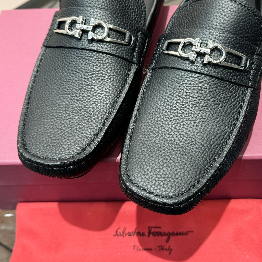 Ferragamo Basic Shoes M