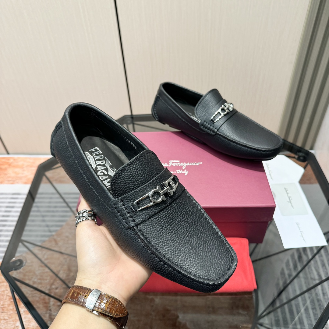 Ferragamo Basic Shoes M