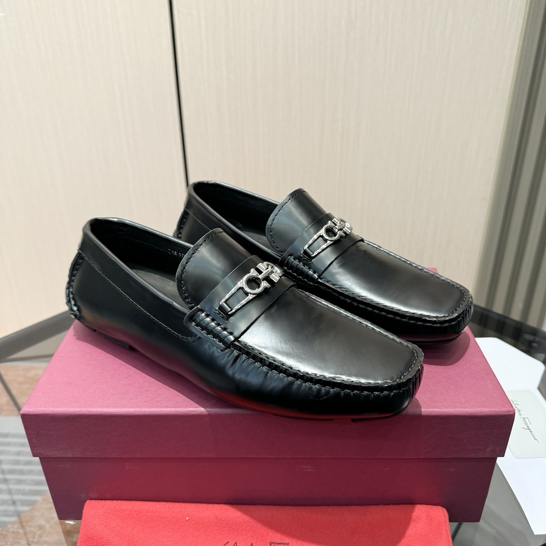 Ferragamo Basic Shoes M