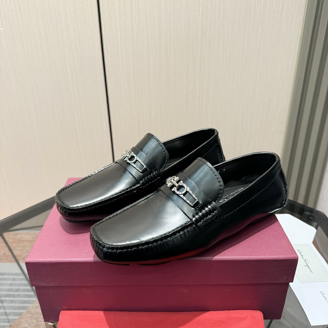 Ferragamo Basic Shoes M