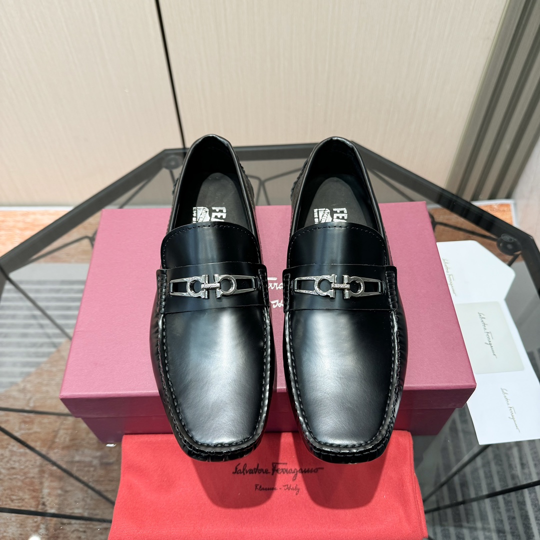 Ferragamo Basic Shoes M