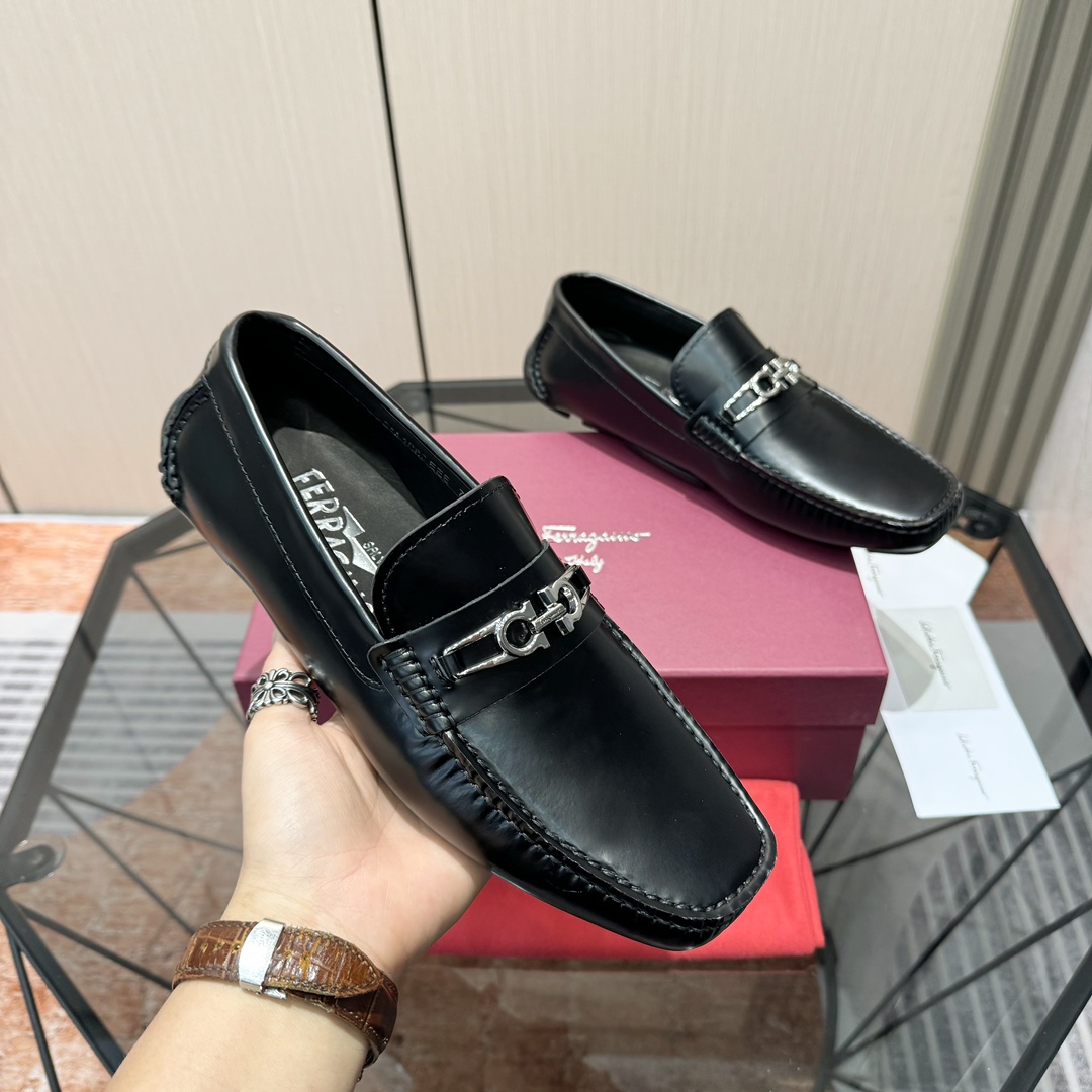 Ferragamo Basic Shoes M