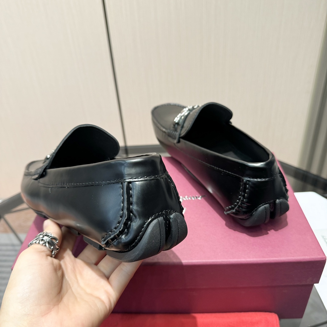 Ferragamo Basic Shoes M