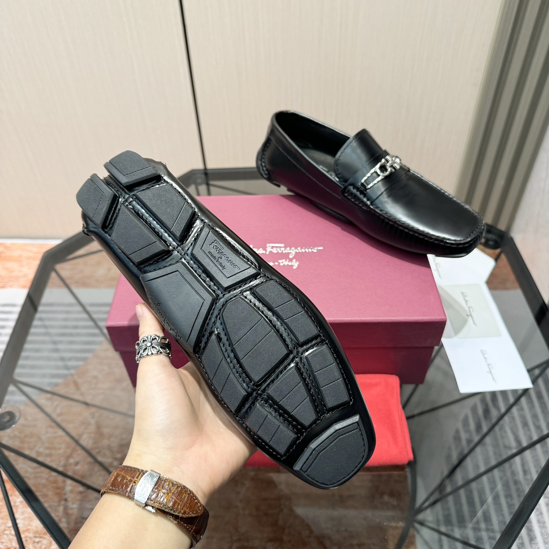 Ferragamo Basic Shoes M