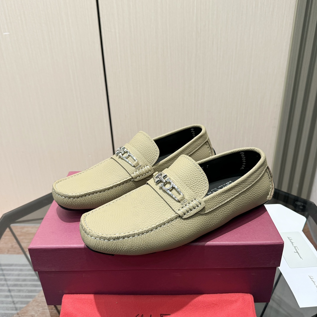 Ferragamo Basic Shoes M