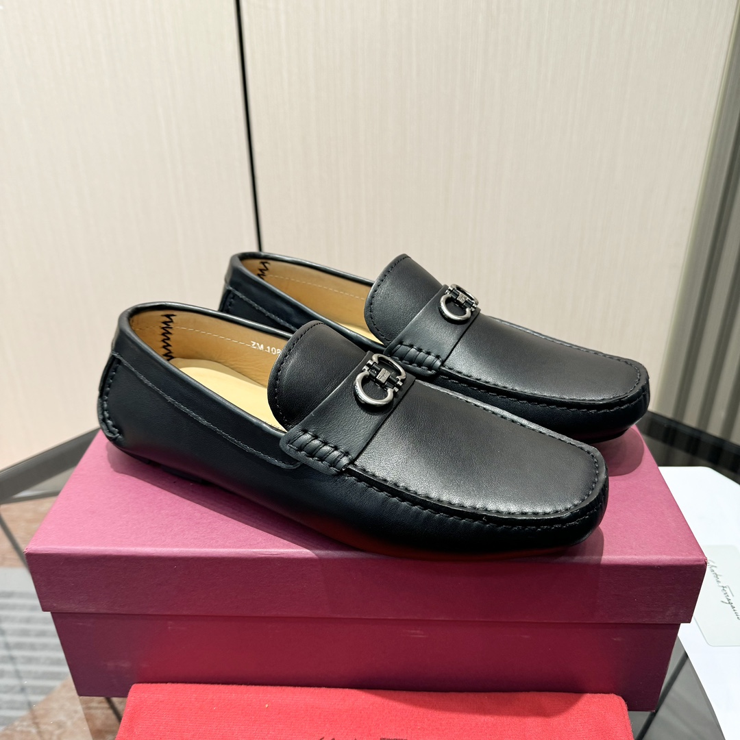 Ferragamo Basic Shoes M