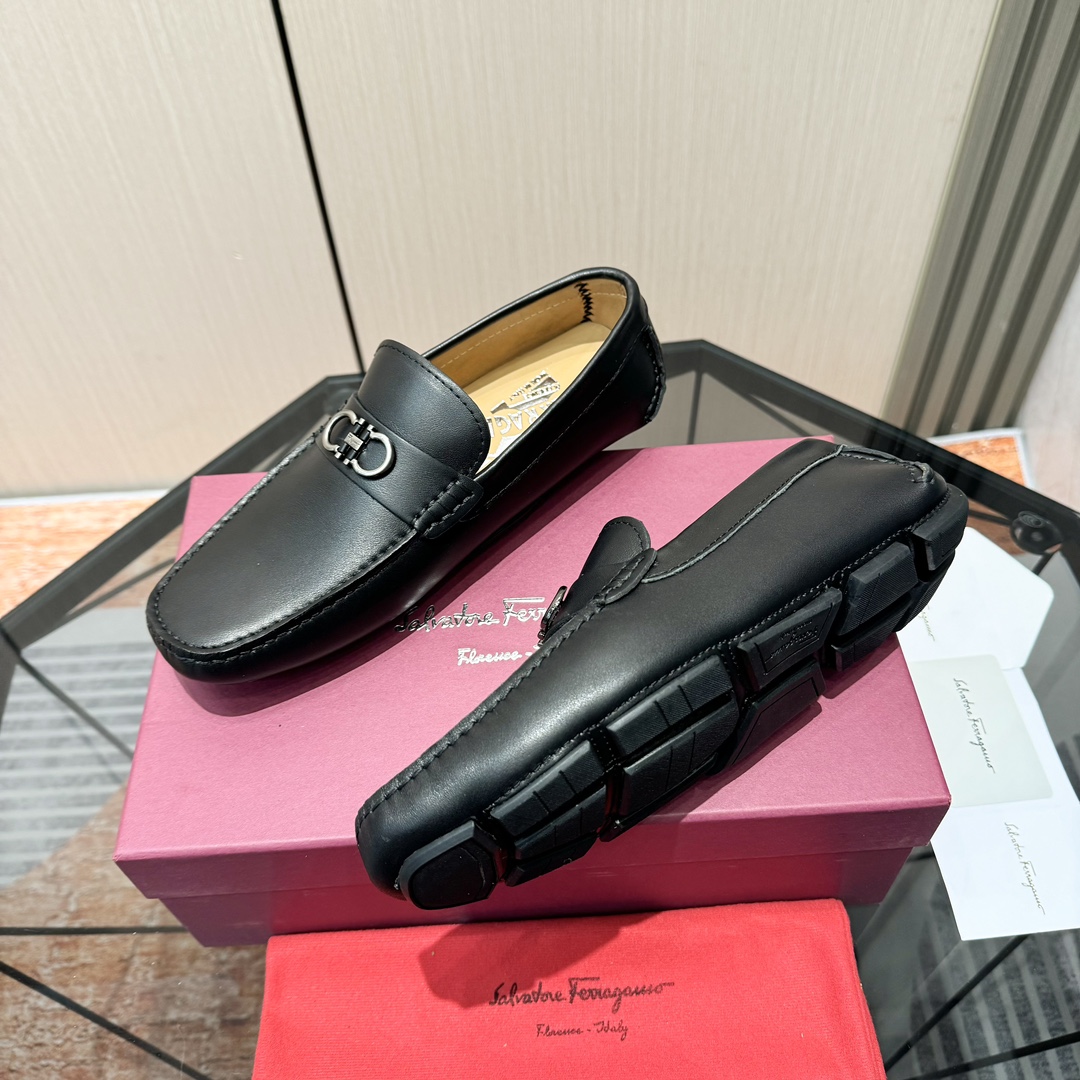Ferragamo Basic Shoes M