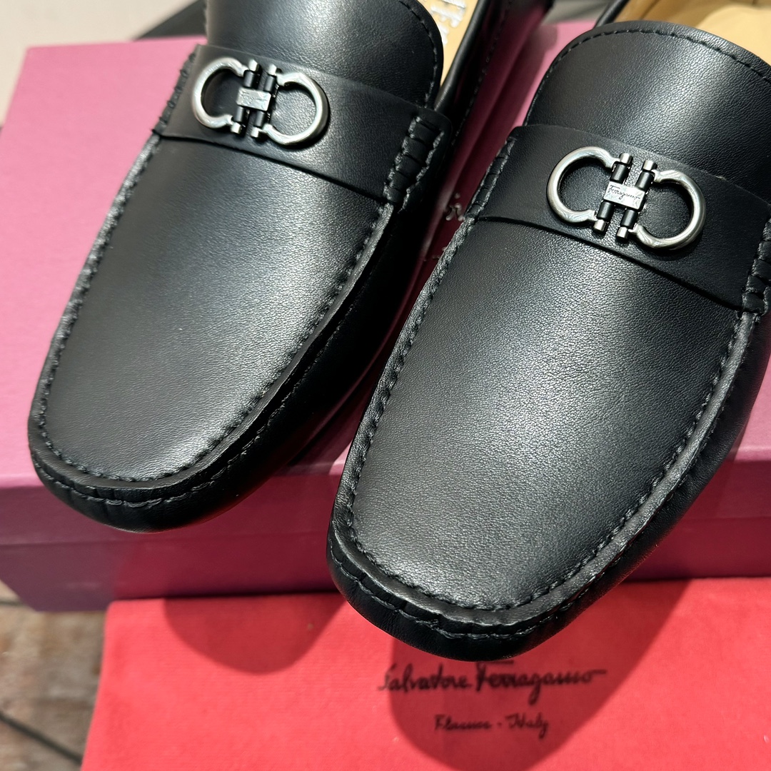 Ferragamo Basic Shoes M