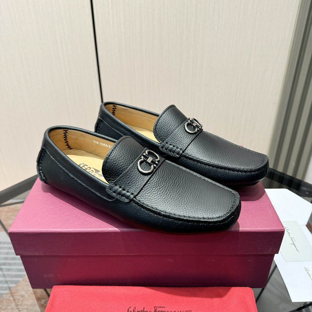 Ferragamo Basic Shoes M