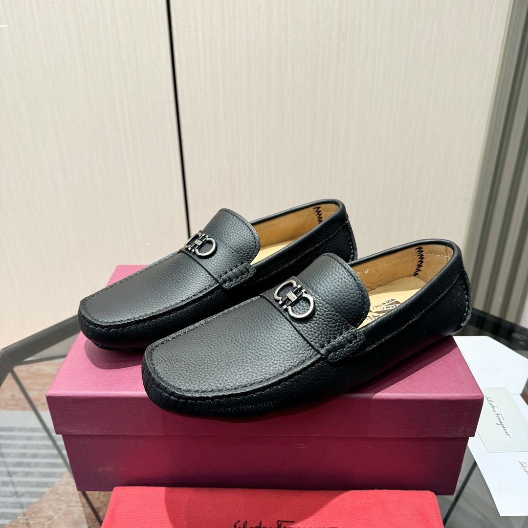Ferragamo Basic Shoes M