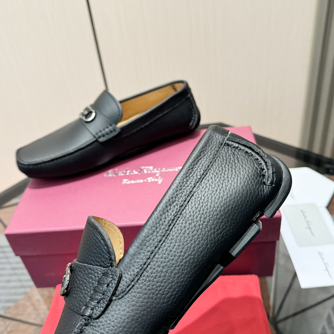 Ferragamo Basic Shoes M