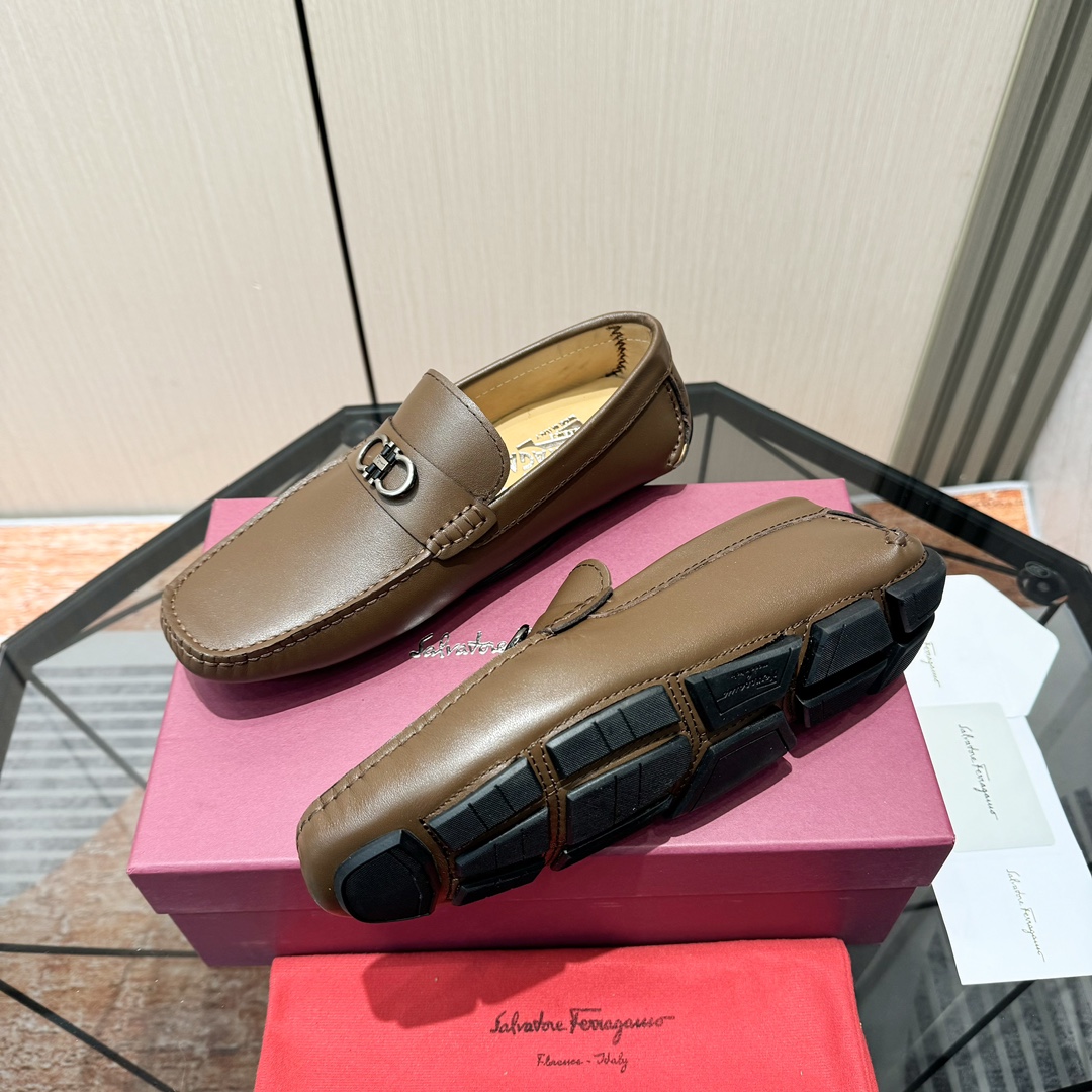 Ferragamo Basic Shoes M