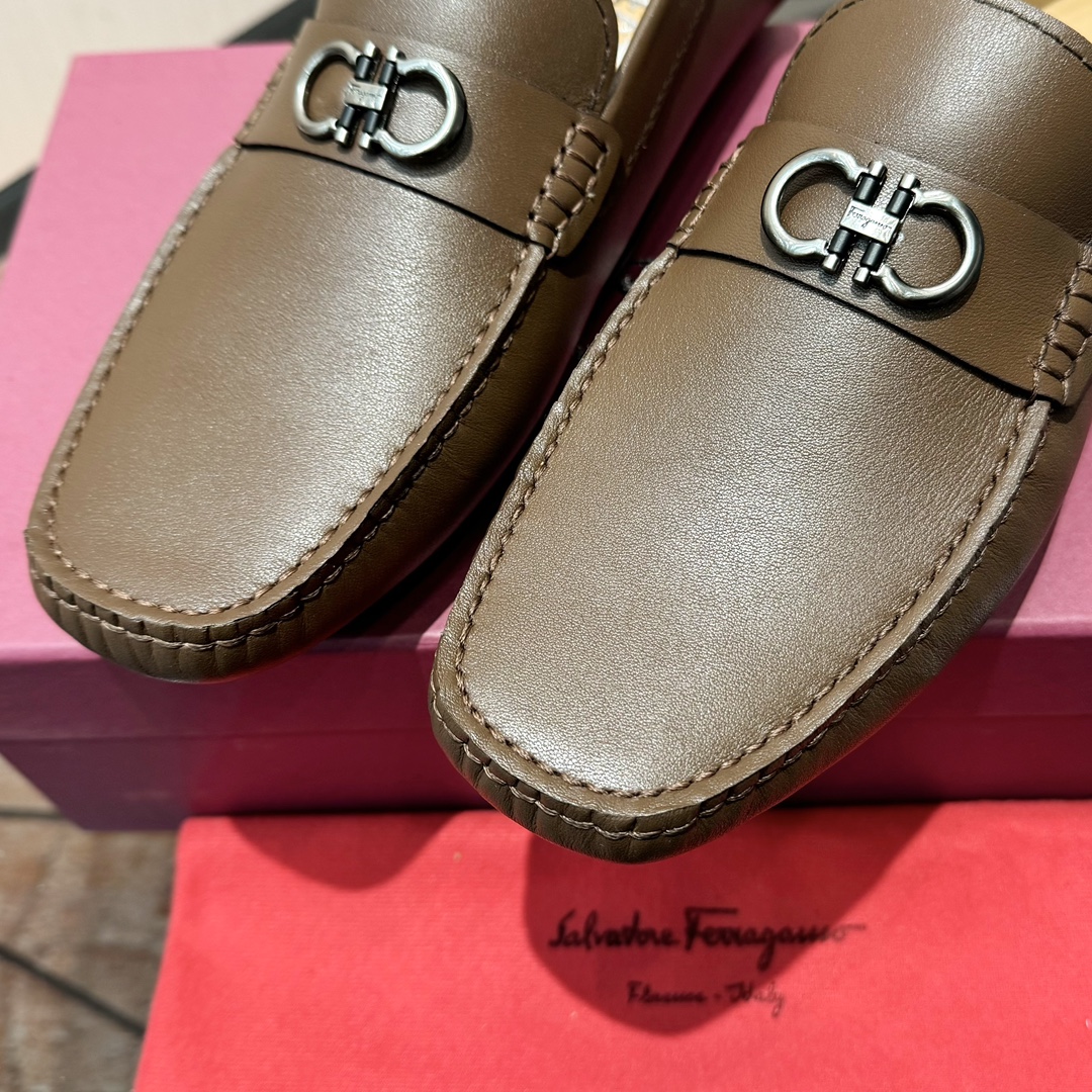 Ferragamo Basic Shoes M