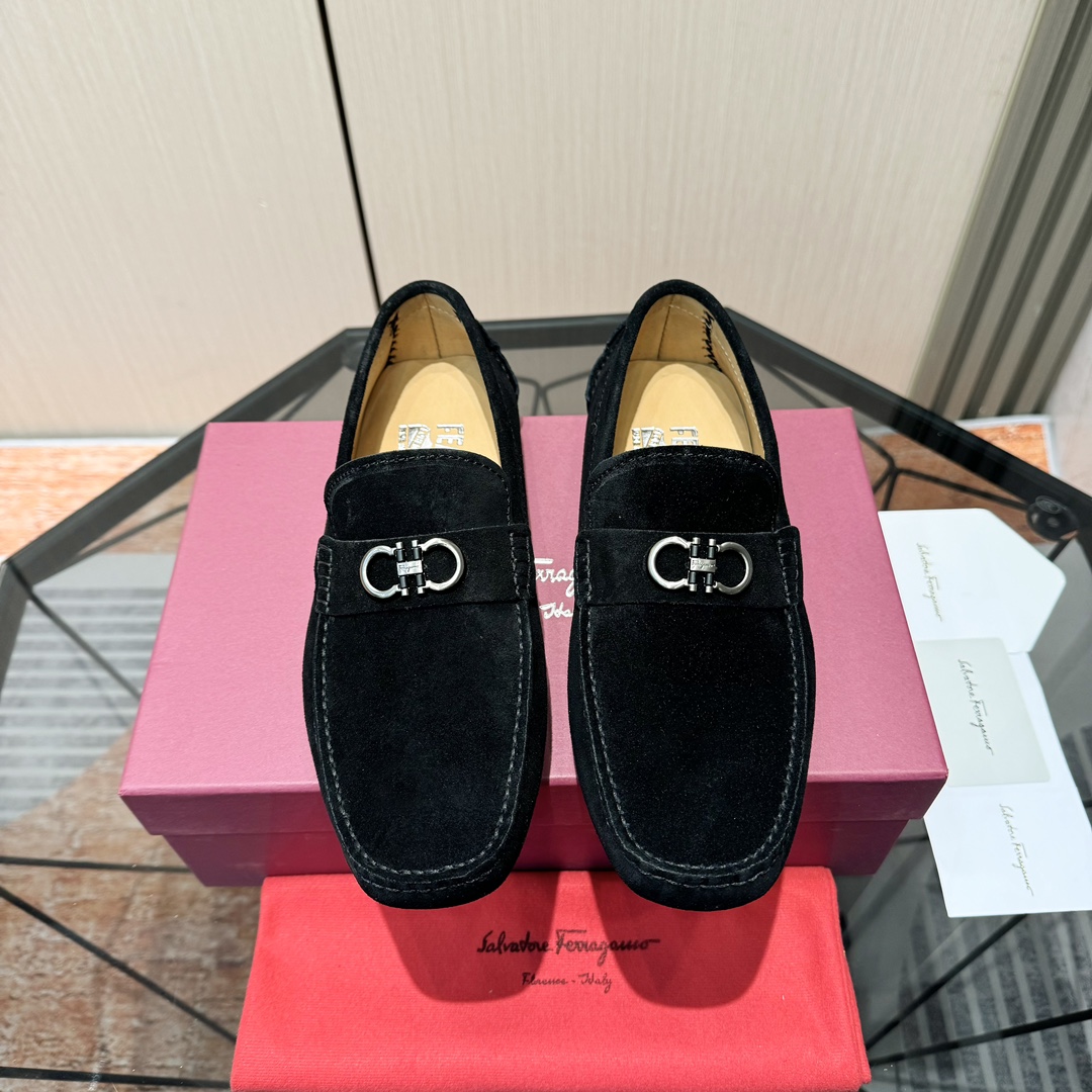 Ferragamo Basic Shoes M