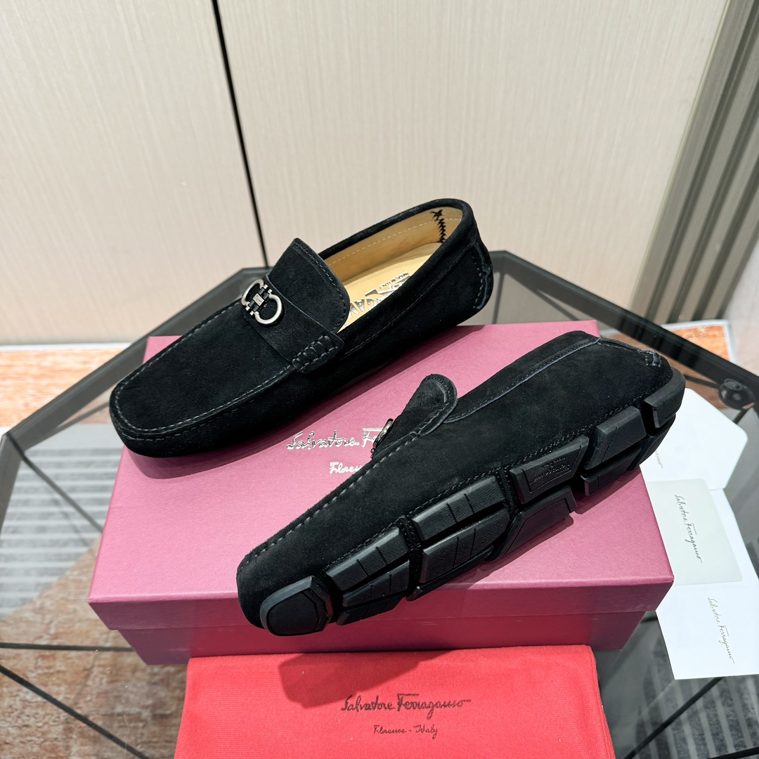 Ferragamo Basic Shoes M