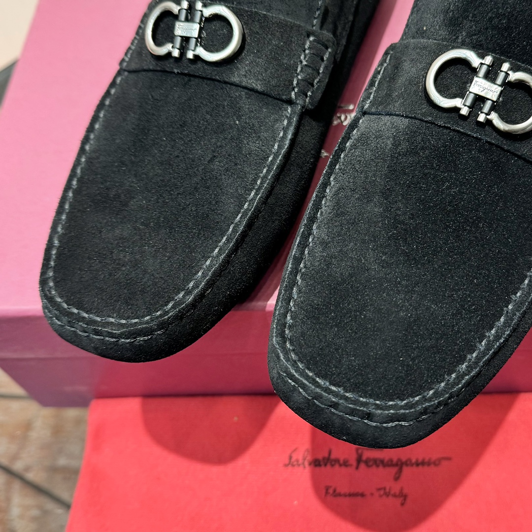 Ferragamo Basic Shoes M