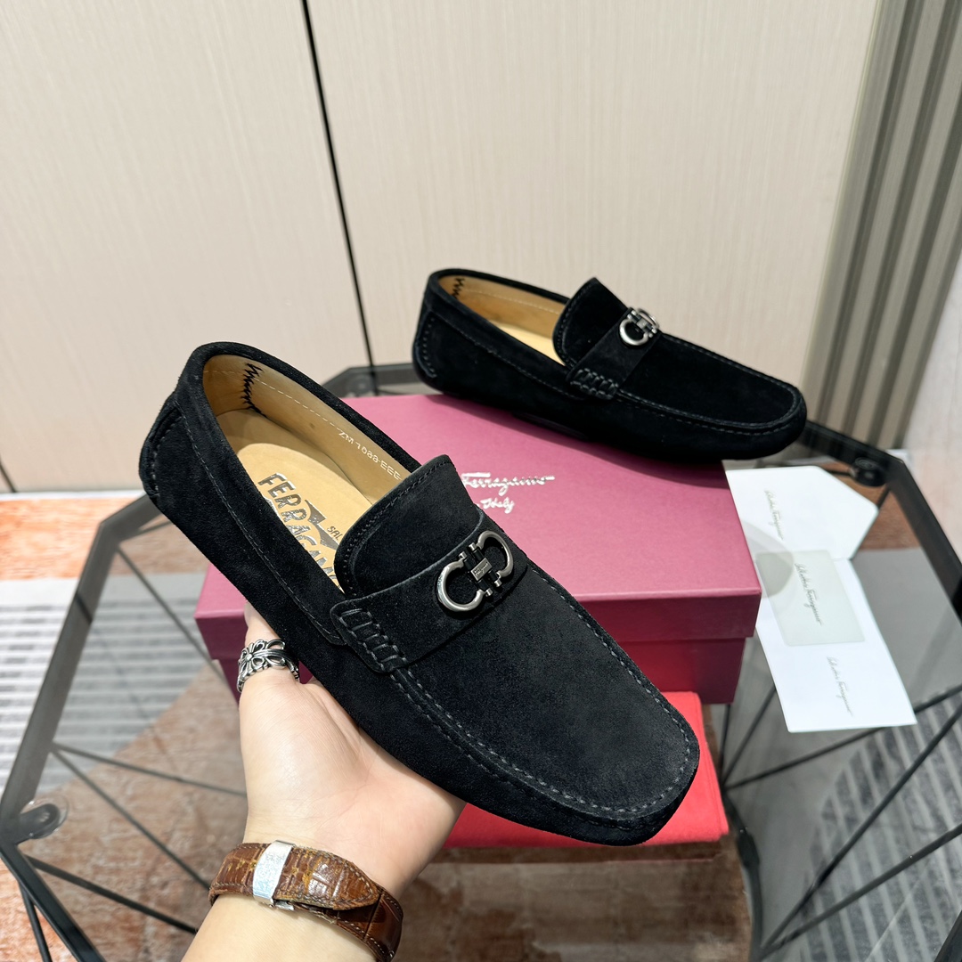 Ferragamo Basic Shoes M