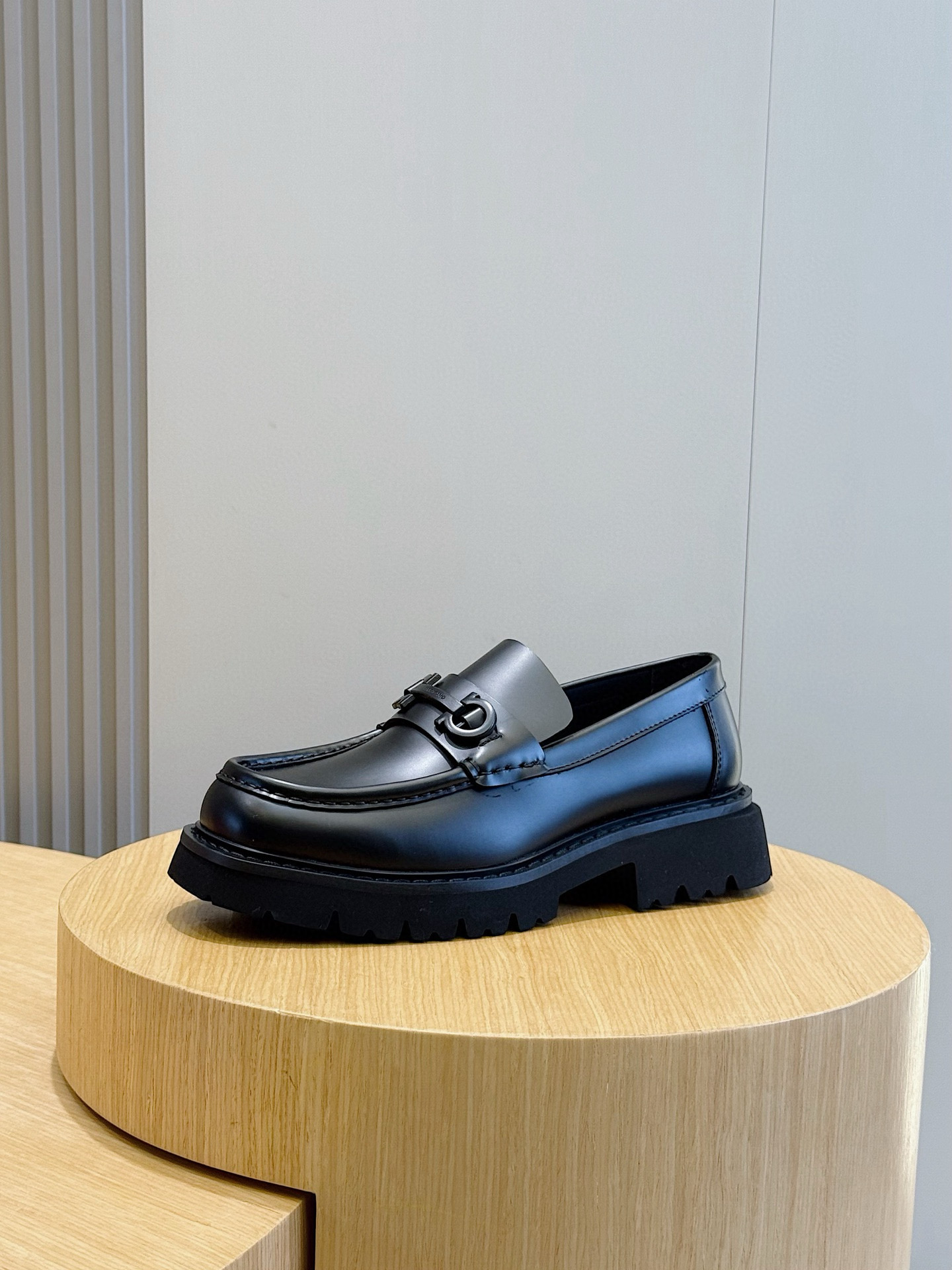 Ferragamo Male Leather Shoes Cow Leather M-s