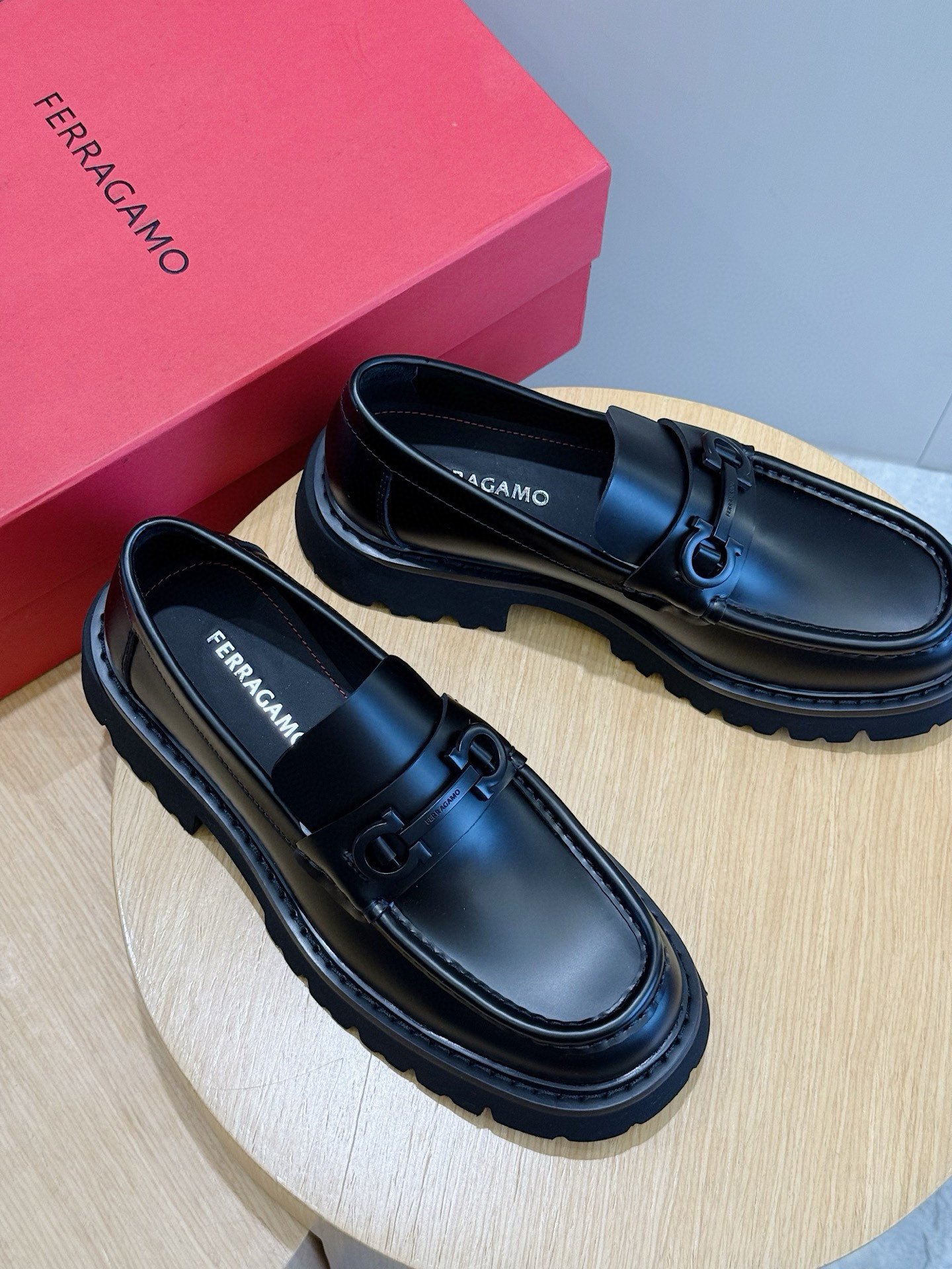 Ferragamo Male Leather Shoes Cow Leather M-s