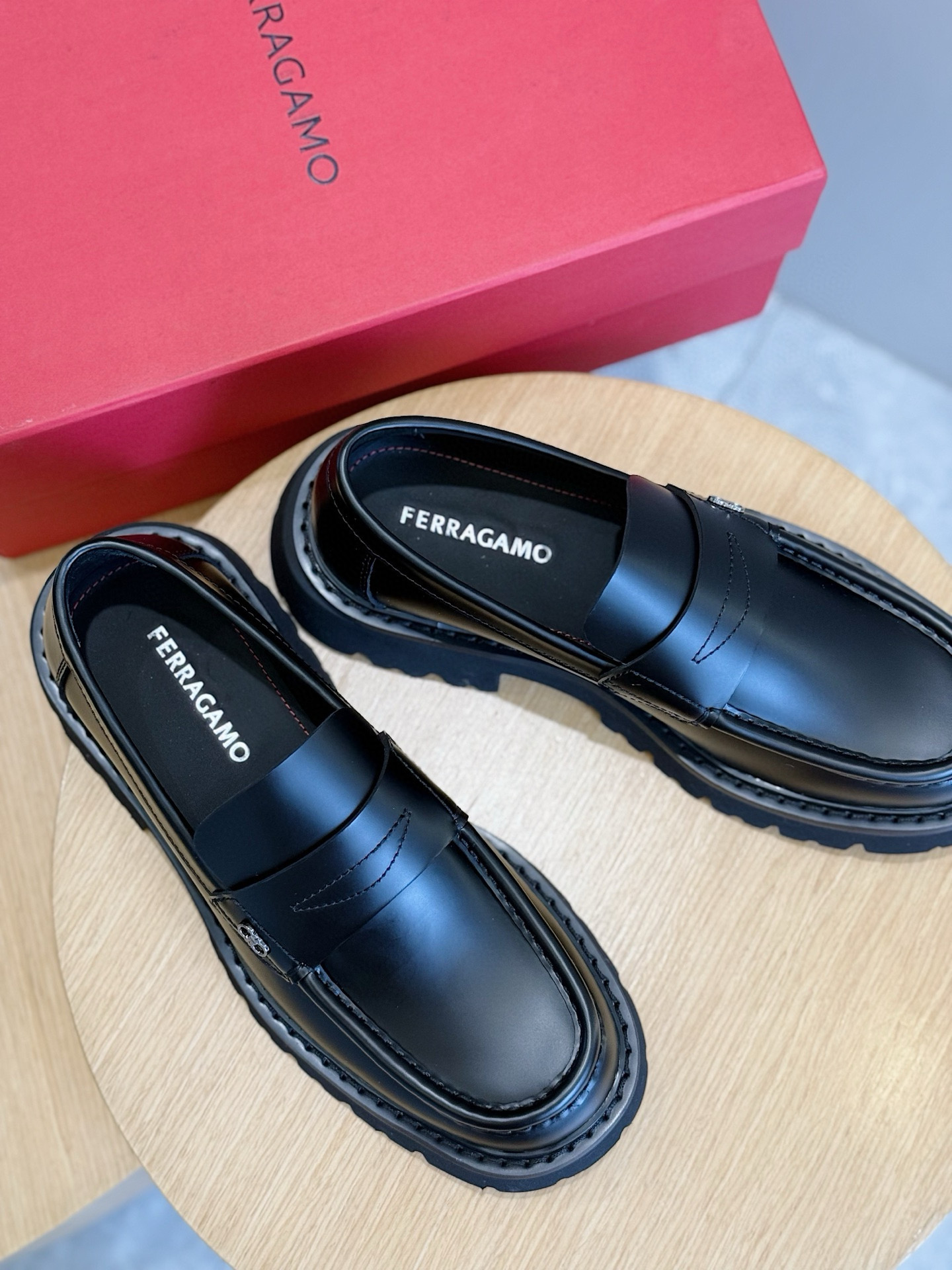 Ferragamo Male Leather Shoes Cow Leather M-s