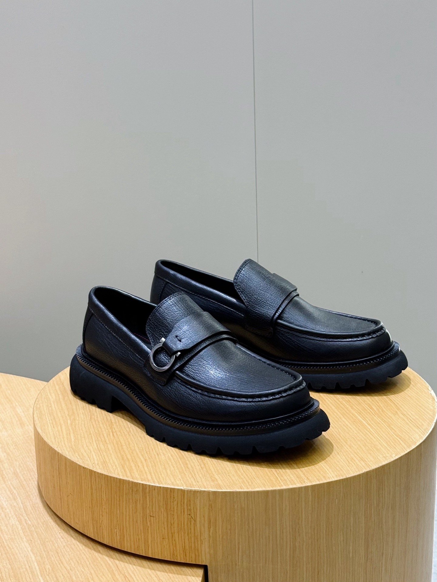 Ferragamo Male Leather Shoes Cow Leather M-s