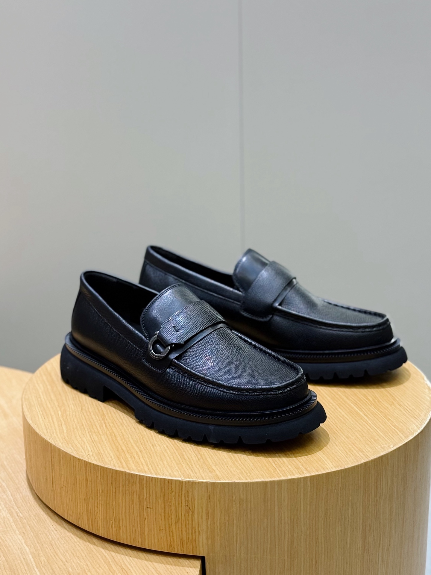 Ferragamo Male Leather Shoes Cow Leather M-s