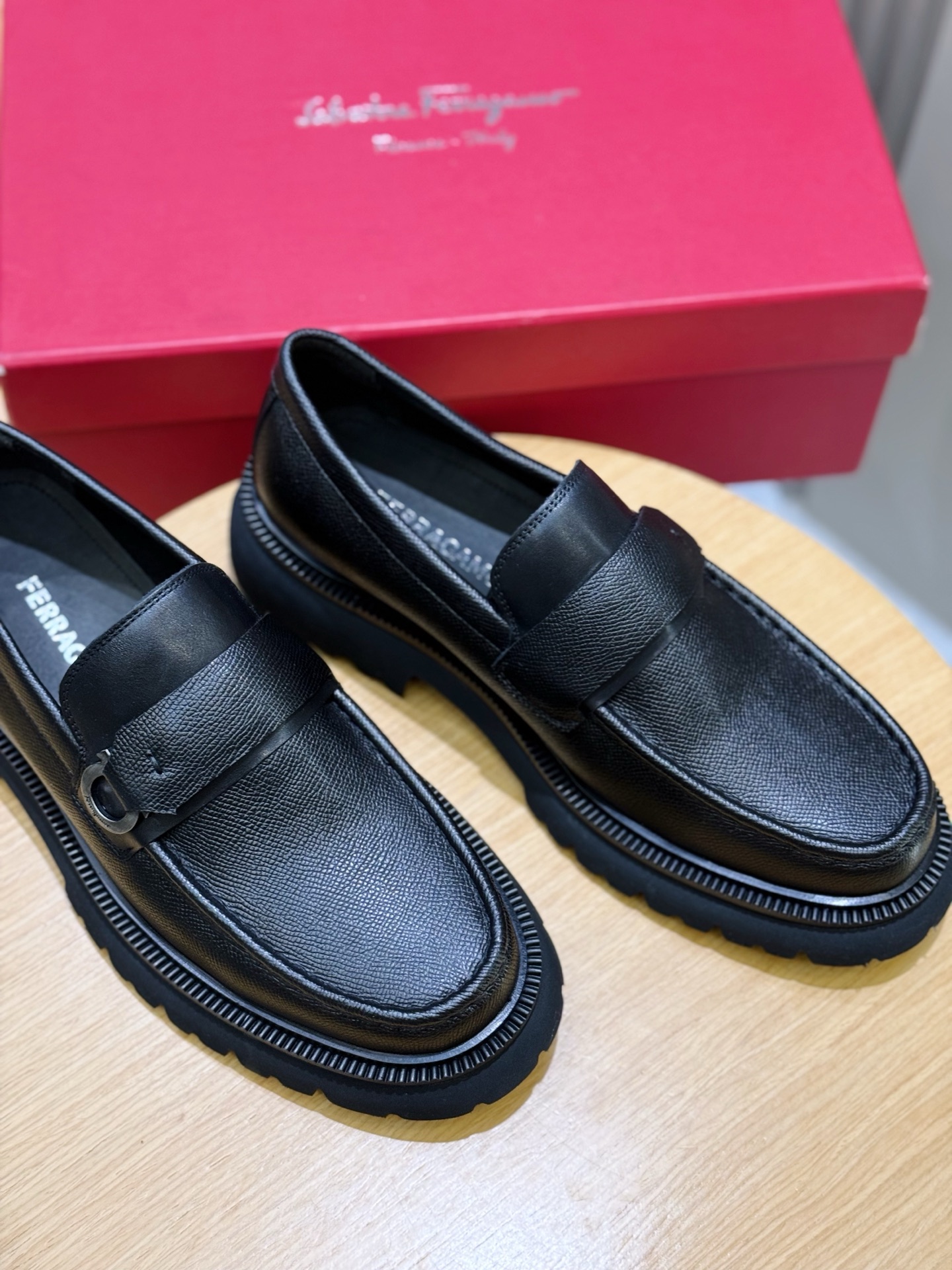 Ferragamo Male Leather Shoes Cow Leather M-s