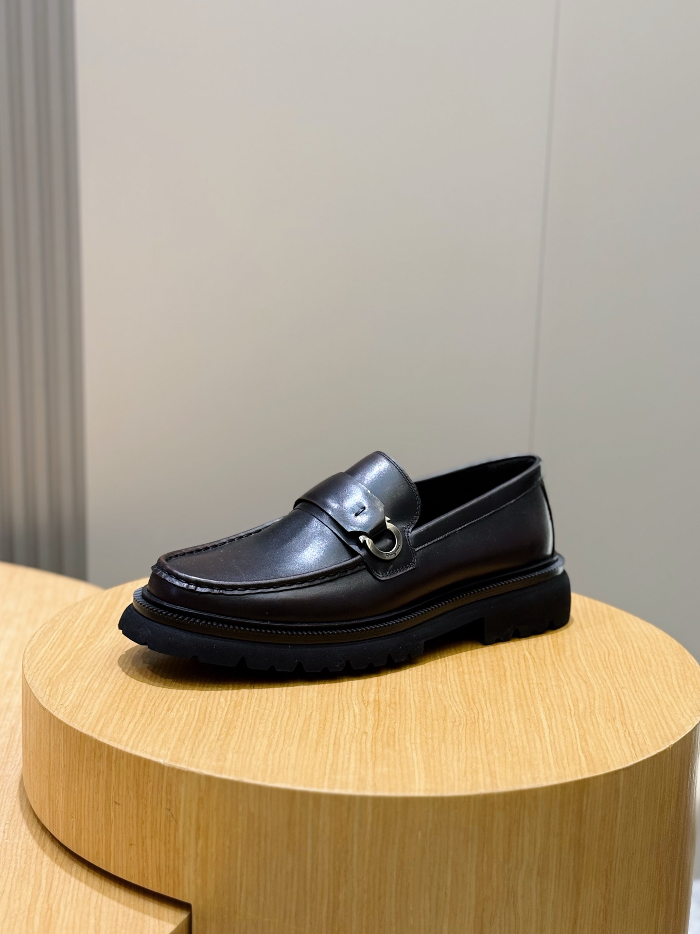 Ferragamo Male Leather Shoes Cow Leather M-s