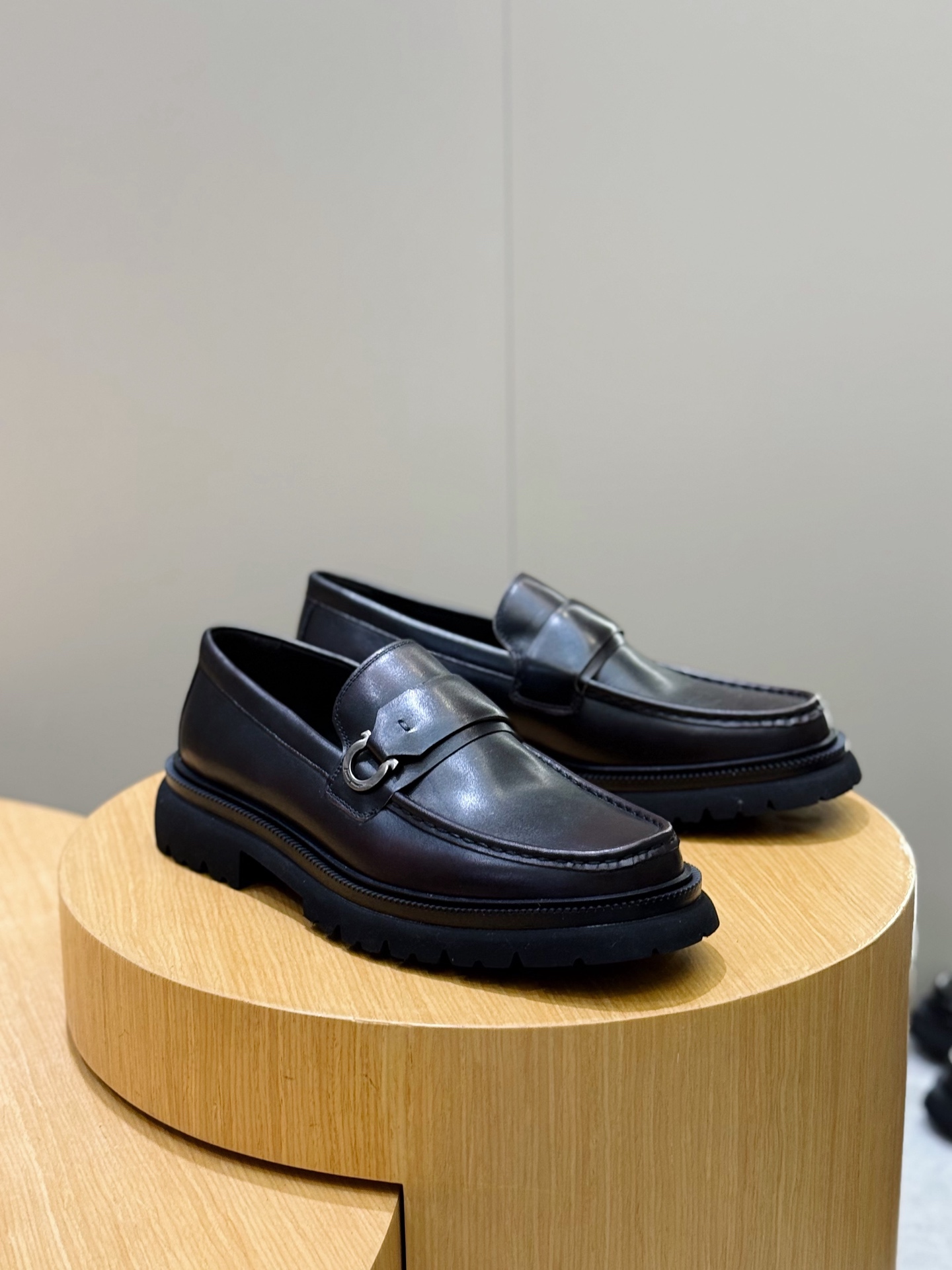 Ferragamo Male Leather Shoes Cow Leather M-s