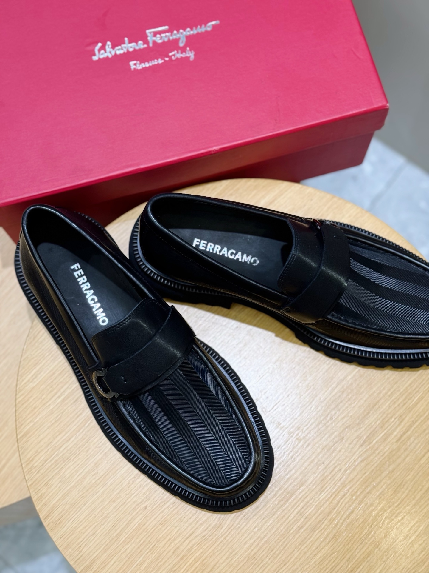 Ferragamo Male Leather Shoes Cow Leather M-s